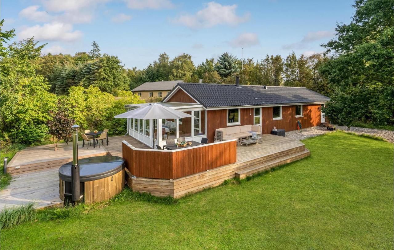 Nice Home In Havndal With Kitchen エクステリア 写真
