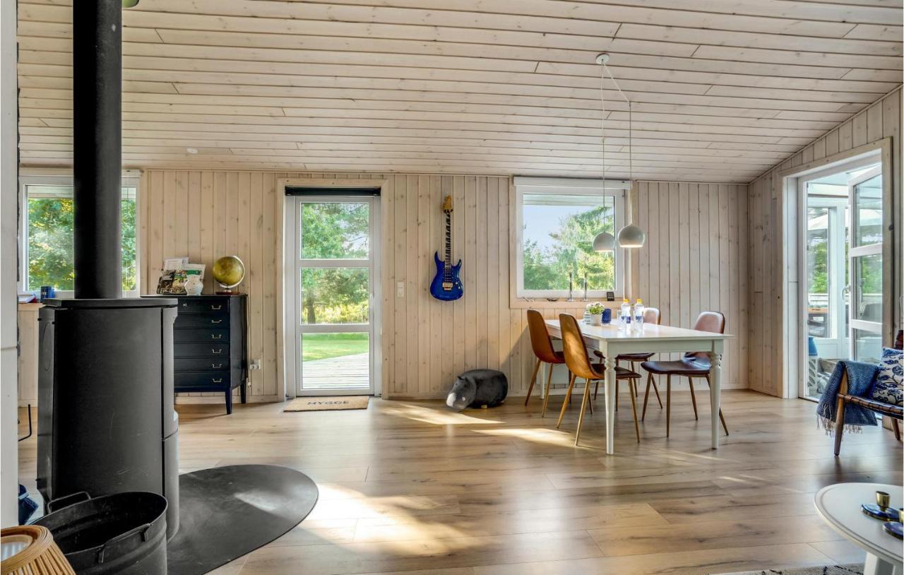 Nice Home In Havndal With Kitchen エクステリア 写真